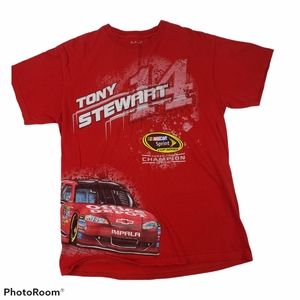 NASCAR Tony Stewart Red Tshirt Adult Medium